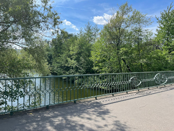 Foto Brücke mit Fennpfuhl
